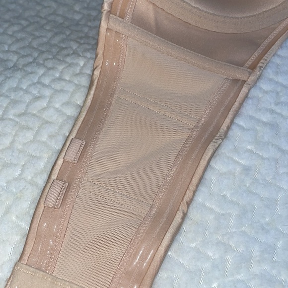 NWT- Beige bra 38 DD Savage X Fenty - Picture 4 of 8